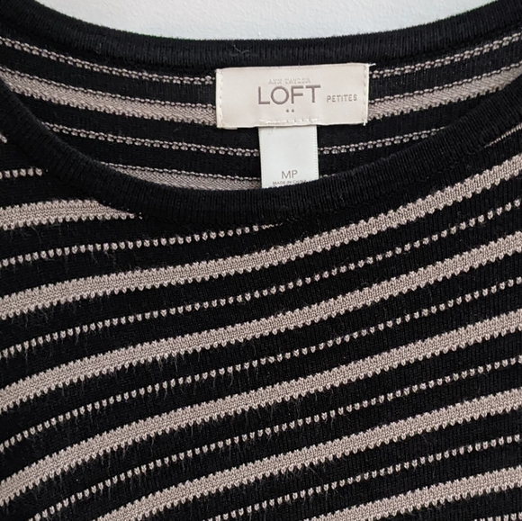 🌸4 for$25🌸Loft petite sweater dress - Picture 3 of 5